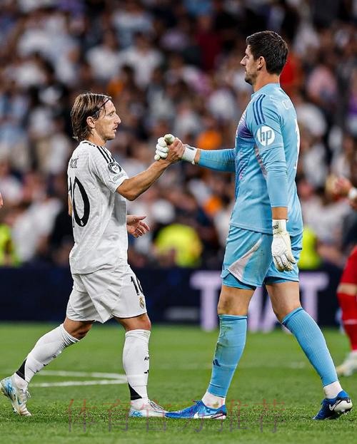 皇马被遗忘名将:我想走但球队就不放 不知能去哪 皇马被遗忘名将:我想走但球队就不放 不知能去哪